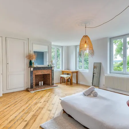 Dom wakacyjny Ninon Charmante Maison De Avec Parking Rouen