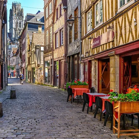 Dom wakacyjny Ninon Charmante Maison De Avec Parking
